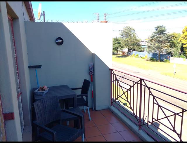 2 BEDROOM TOWNHOUSE FOR SALE IN RANDHART